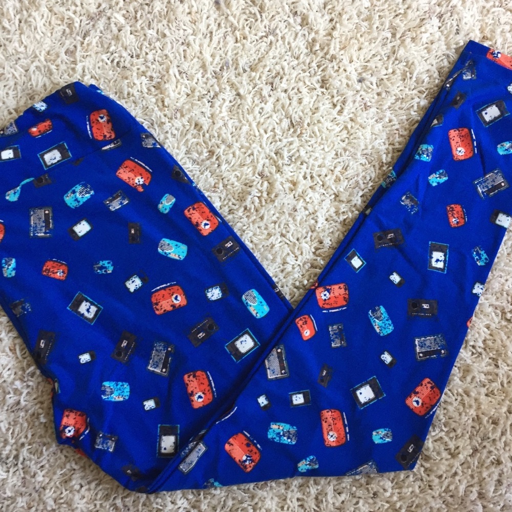 LuLaRoe Vintage Radio Blue Red Leggings